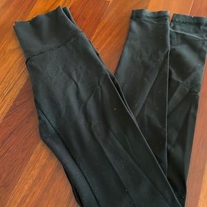 Black Lululemon straight leg leggings
